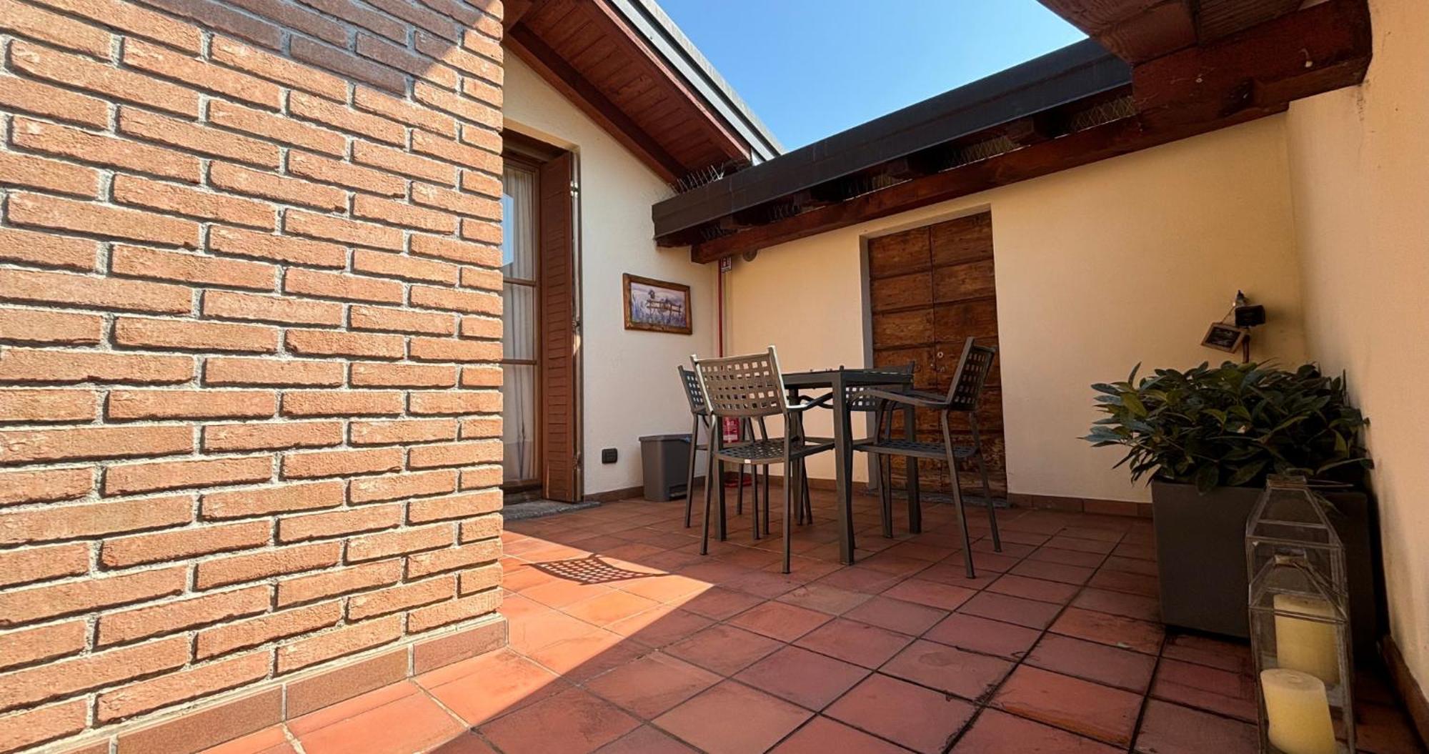Bed and Breakfast Casa Ceruti Villa Guardia Exterior foto